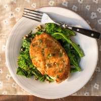 Chicken Scaloppine over Broccoli Rabe